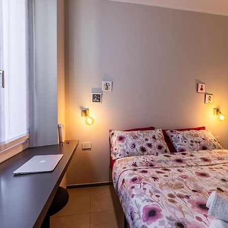 Duomo A 2 Fermate - Tiny Apartment In Pta Venezia Milano Exteriör bild
