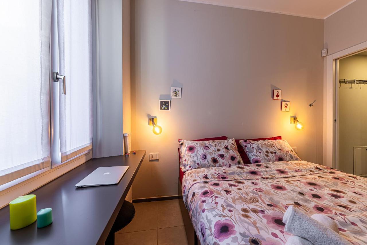 Duomo A 2 Fermate - Tiny Apartment In Pta Venezia Milano Exteriör bild